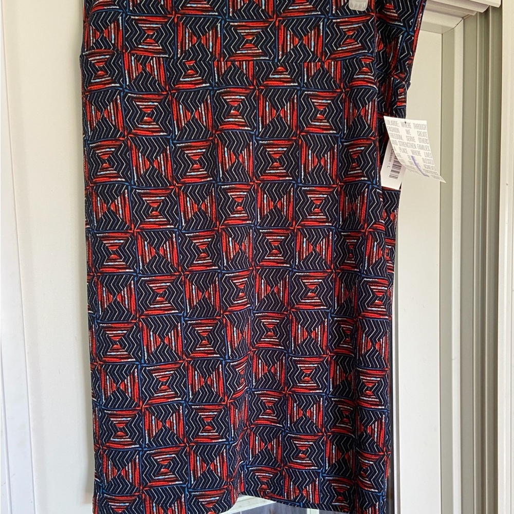 Geometric Red and Blue Women's Skirt Lularoe Cassie Size L NWT Stretch Comfort